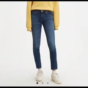 Levi 711 Skinny Jeans